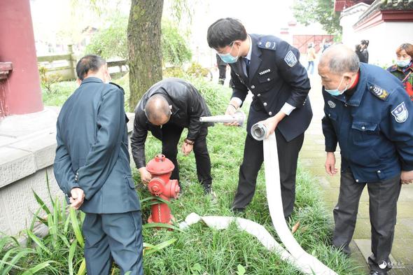 消防栓使用方法指导